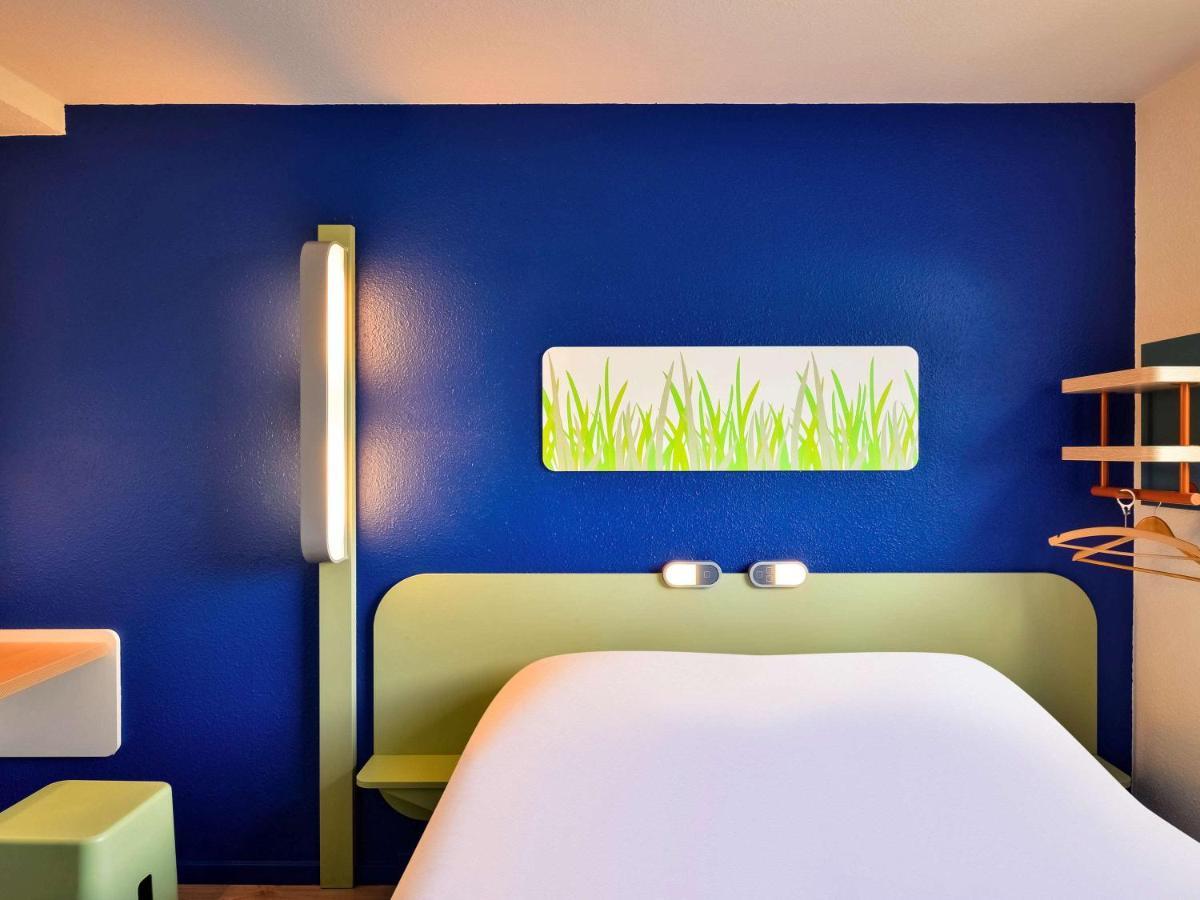 Ibis Budget Versailles - Trappes Ngoại thất bức ảnh