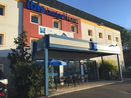 Ibis Budget Versailles - Trappes Ngoại thất bức ảnh